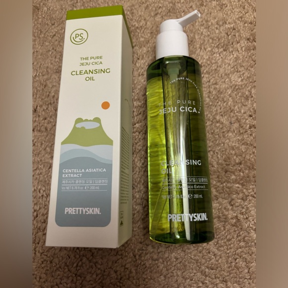 PRETTYSKIN THE PURE JEJU CICA CLEANSING OIL - Picture 1 of 6